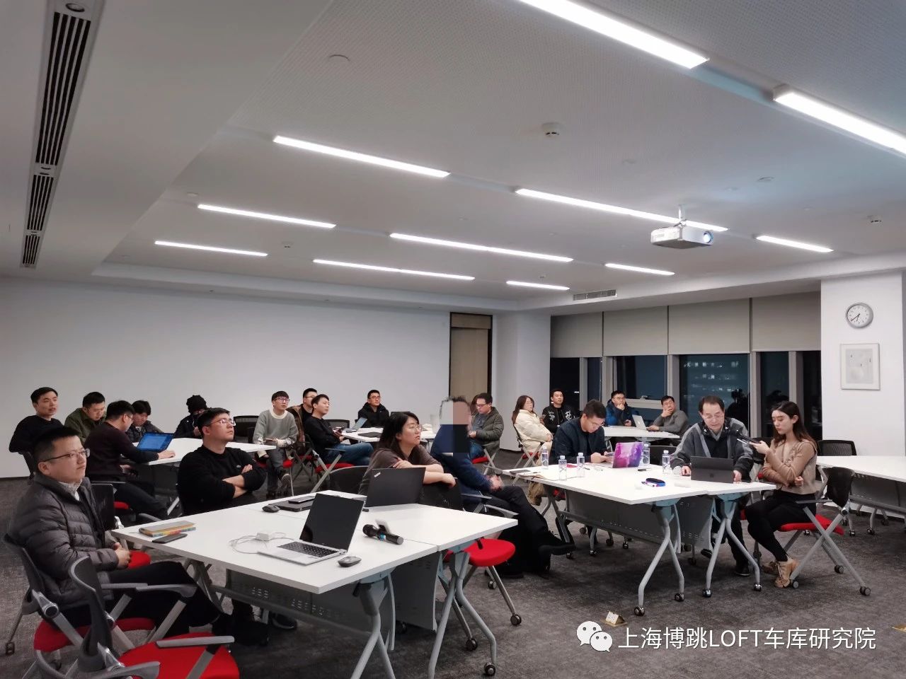 朝阳杭州LOFT车库专题会